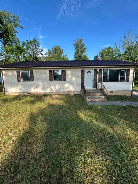 4056 Bendemeer Rd, Salem, VA 24153