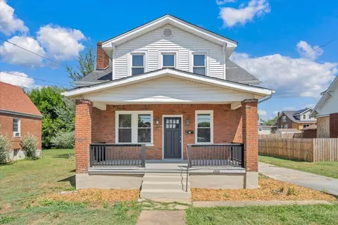 2816 10th St NW, Roanoke, VA 24012