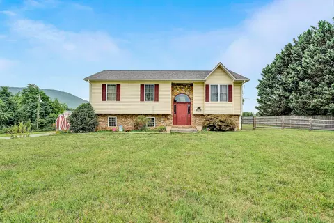 6170 Jubal Early Hwy, Hardy, VA 24101