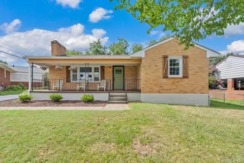 3308 Frontier Rd NW, Roanoke, VA 24012