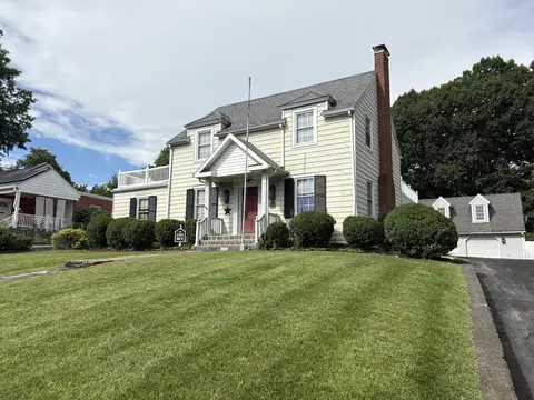 614 Mount Vernon Ave, Salem, VA 24153