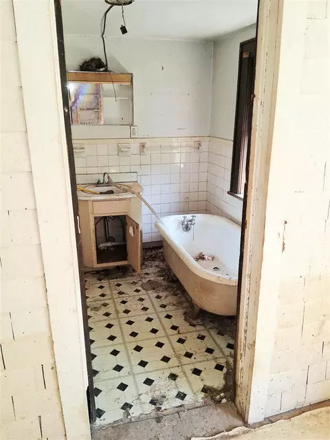 107 18th St SE, Roanoke, VA 24013 photo 5