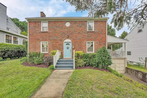 2317 Idavere Rd SW, Roanoke, VA 24015