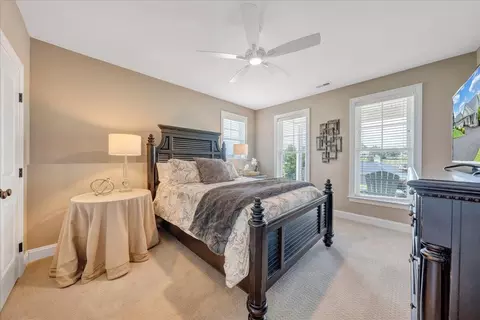 Bedroom - 290 Sunset Pointe Dr, Moneta, VA 24121 photo 5 of 7