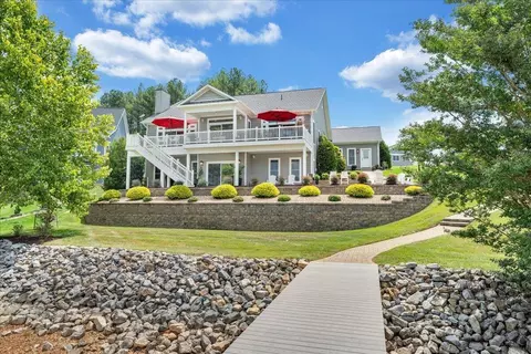Exterior - 290 Sunset Pointe Dr, Moneta, VA 24121 photo 7 of 14