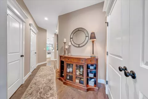 Entry Way - 290 Sunset Pointe Dr, Moneta, VA 24121 photo 1 of 2