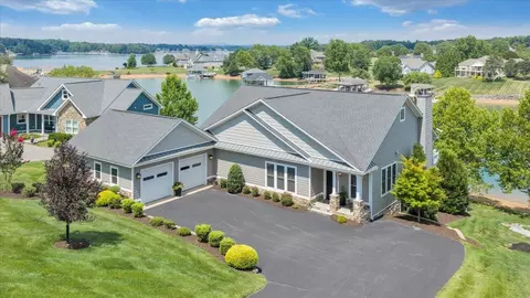 Other - 290 Sunset Pointe Dr, Moneta, VA 24121 photo 1 of 11