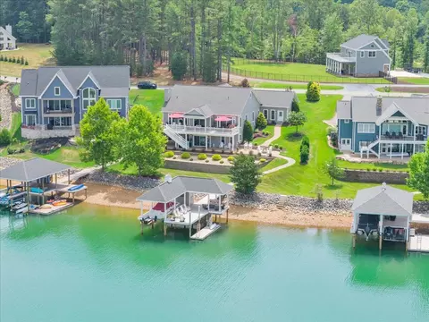 View/Area - 290 Sunset Pointe Dr, Moneta, VA 24121 photo 6 of 11