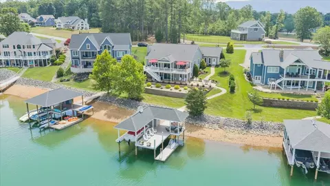 View/Area - 290 Sunset Pointe Dr, Moneta, VA 24121 photo 1 of 11