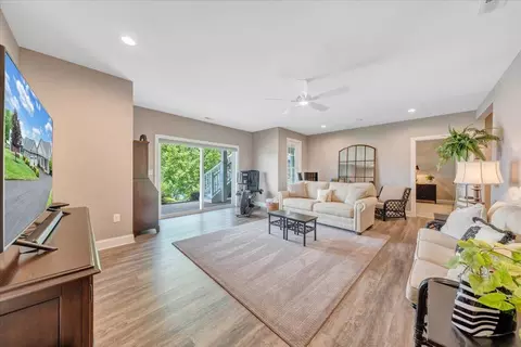 Other - 290 Sunset Pointe Dr, Moneta, VA 24121 photo 4 of 11