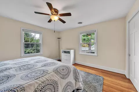 Bedroom - 140 27th St SE, Roanoke, VA 24014 photo 6 of 7