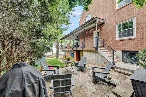 Exterior - 140 27th St SE, Roanoke, VA 24014 photo 9 of 12