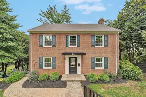 Exterior - 140 27th St SE, Roanoke, VA 24014 photo 3 of 13