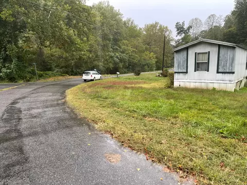 965 Carson Dr, Bassett, VA 24055
