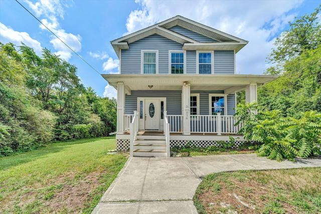 2016 Hanover Ave NW, Roanoke, VA 24017