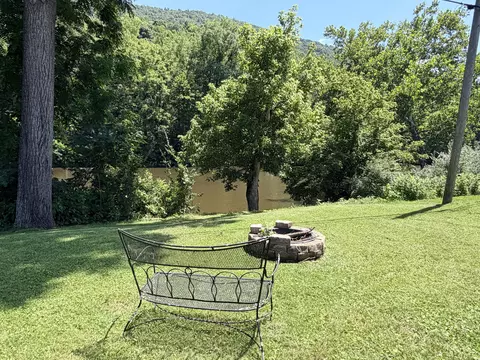 448 Winding Way, Covington, VA 24426 photo 2