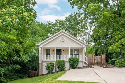 1533 Liggates Rd, Lynchburg, VA 24502