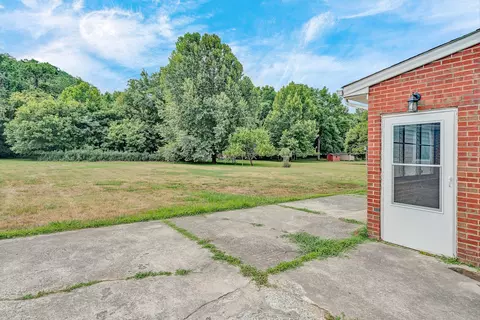 Exterior - 2362 W Riverside Dr, Salem, VA 24153 photo 8 of 12