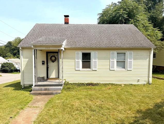 3002 Roberts Rd SW, Roanoke, VA 24014