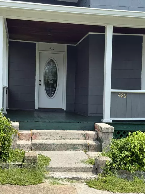 Exterior - 420 C St, Clifton Forge, VA 24422 photo 3 of 7
