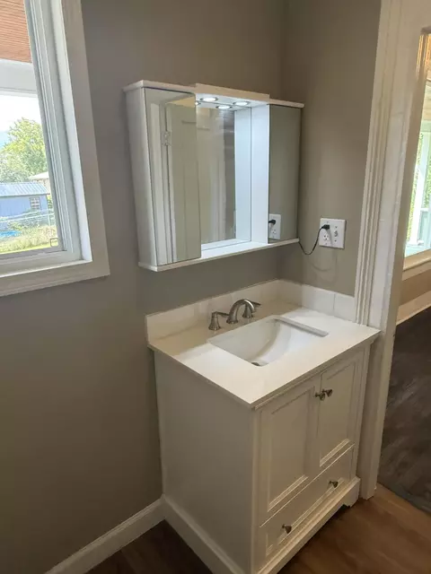 Bath - 420 C St, Clifton Forge, VA 24422 photo 2 of 4