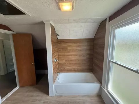 Bath - 420 C St, Clifton Forge, VA 24422 photo 4 of 4