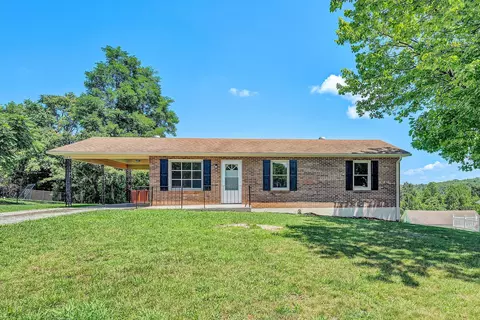 602 Power Dam Rd, Rocky Mount, VA 24151