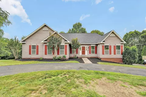 2248 Green Level Rd, Boones Mill, VA 24065