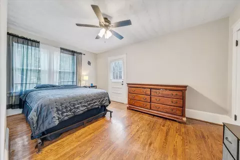 Bedroom - 2104 Wayne St NE, Roanoke, VA 24012 photo 3 of 4