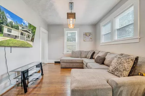 Living - 2104 Wayne St NE, Roanoke, VA 24012 photo 1 of 2