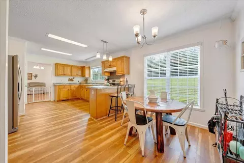 Dining - 1064 Lipscomb Rd, Moneta, VA 24121 photo 1 of 3