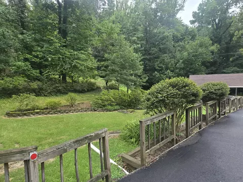 Exterior - 680 Park Ln, Halifax, VA 24558 photo 3 of 6