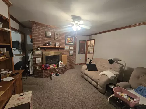 Living - 680 Park Ln, Halifax, VA 24558 photo 2 of 2