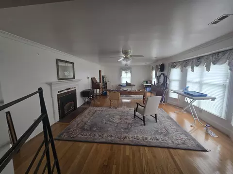 Living - 680 Park Ln, Halifax, VA 24558 photo 1 of 2
