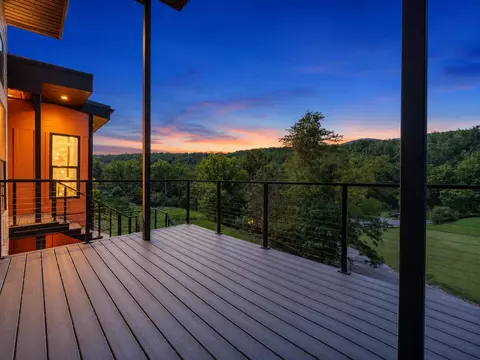 Exterior - 5905 Cartwright Dr, Roanoke, VA 24018 photo 8 of 20