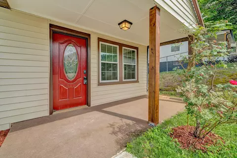 Exterior - 511 Patterson Ave, Pulaski, VA 24301 photo 1 of 4