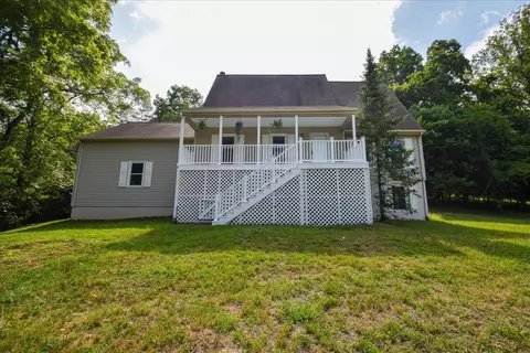 380 Andrew Dr, Troutville, VA 24175