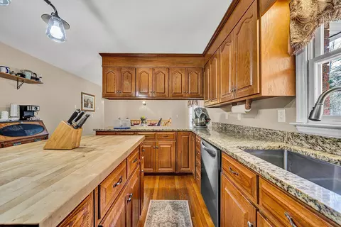 Kitchen - 1488 Henry Rd, Ferrum, VA 24088 photo 3 of 5