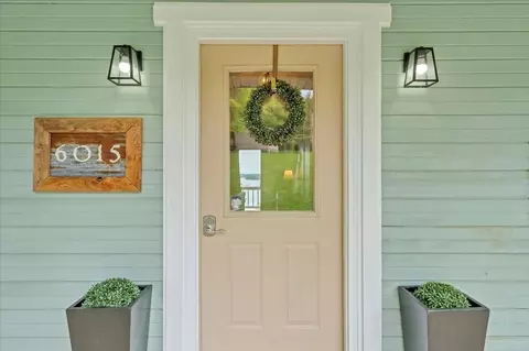 Entry Way - 6015 Smith Mountain Rd, Penhook, VA 24137 photo 1 of 1