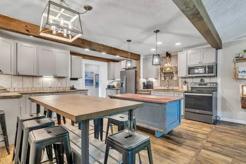 Kitchen - 6015 Smith Mountain Rd, Penhook, VA 24137 photo 1 of 3