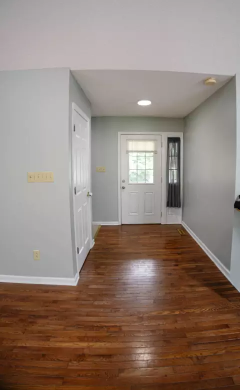 Entry Way - 6297 Alpine Ln, Wise, VA 24293 photo 1 of 2