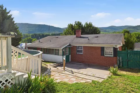 Exterior - 222 E Gordon St, Covington, VA 24426 photo 5 of 12