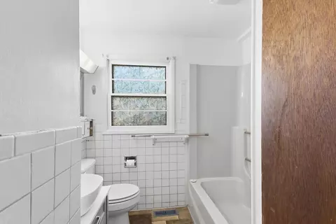 Bath - 222 E Gordon St, Covington, VA 24426 photo 1 of 2