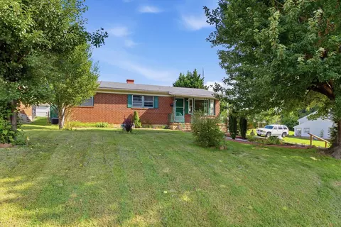 Exterior - 222 E Gordon St, Covington, VA 24426 photo 12 of 12