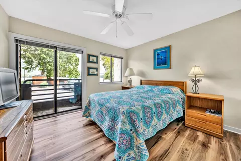 Bedroom - 6605 Smith Mountain Rd #111, Penhook, VA 24137 photo 3 of 4