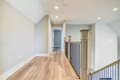 Entry Way - 1610 Wells Rd, Bedford, VA 24523 photo 9 of 10