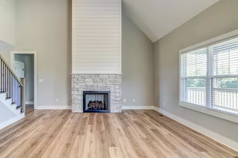 Living - 1610 Wells Rd, Bedford, VA 24523 photo 3 of 6