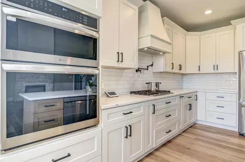 Kitchen - 1610 Wells Rd, Bedford, VA 24523 photo 4 of 8
