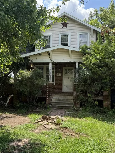 2713 Spring Hollow Ave NW, Roanoke, VA 24012