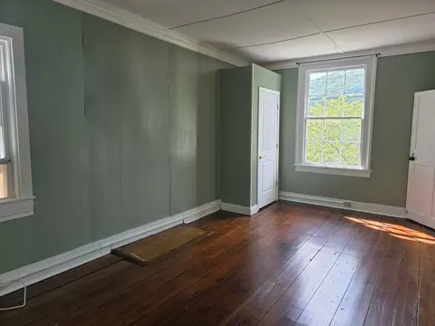Bedroom - 334 Lowe St, Buchanan, VA 24066 photo 2 of 3